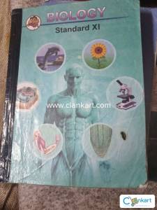 12th science  ki book bechni hai maharashtra board hai pcmb aur Englis