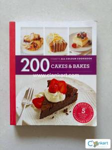 200 Cakes & Bakes (Hamlyn All Color)