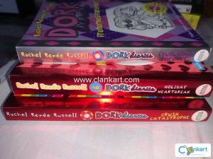 3 DORK DIARIES