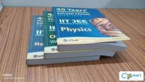 40 years Solved Previous Year Question by Arihant for JEE