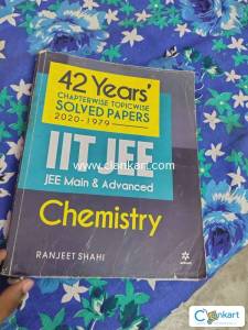42 Years Solved Papers IIT JEE Mains+Advanced Chemistry By Arihant