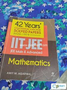 42 Years Solved Papers IIT JEE Mains+ Advanced Mathematics by Arihant