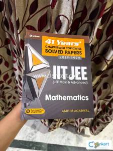 Arihant 41 years Chapterwise Topicwise solved papers 2019-1979(Maths)