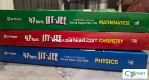 Arihant 47 Years IIT-JEE Solved Papers (PCM) + FREE Formulabook