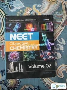 Arihant Objective Chemistry Vol 2 under good condition available for i