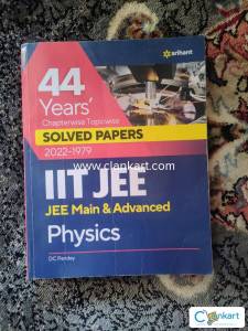 Arihant PHYSICS IIT-JEE SOLVED PAPERS 44 YEARS