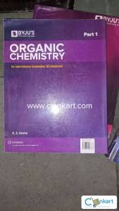 ByJu's chemistry set for JEE/NEET aspirants