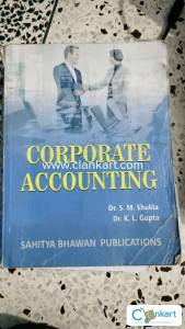 Corporate accounting for B-com