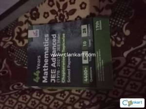 Disha Pyq book for jee main and advanced maths