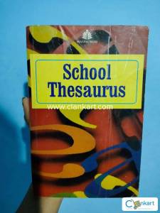 Essential School Thesaurus for Students