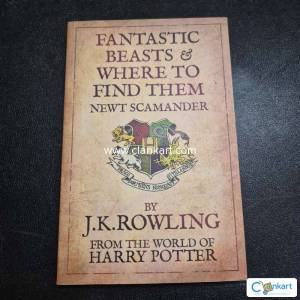 Fantastic Beasts and Where to Find Them (Hogwarts Library)