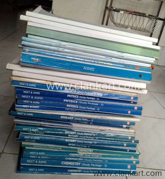 Full NEET MODULE34 Books in 100 original condition11th 12