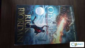 HEROS OF OLYMPUS the lost hero book 1