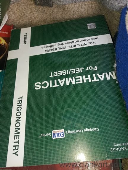 IIT - JEE MAINS ADVANCED Complete set of books with class notes