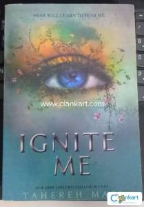 Ignite me by tahereh mafi
