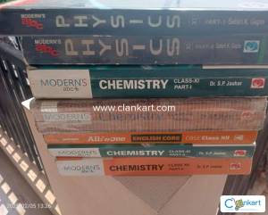 JEE/NEET BOOKS FOR MATHS AND CHEMISTRY FOR 11/12+ ENGLISH GUIDE FREE