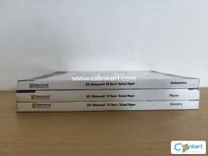 JEE Advanced 10 Years' Solved Papers Resonance (Unused)