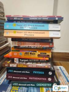 JEE MAINS REFERENCE BOOKS AND PYQS(MATH,PHY,CHEM)