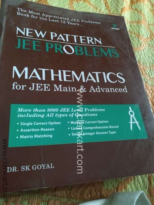 JEE advanced mathematics arihant at just 300 price can be negotiated