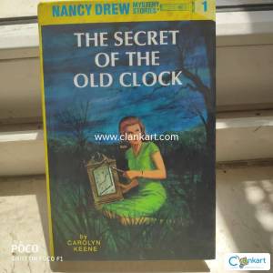 Mystery book The secret of the old clock.