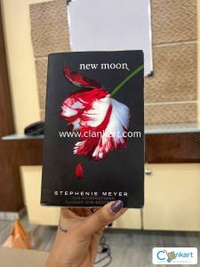 New moon: the twilight saga