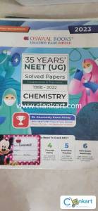 Oswaal neet 35 yrs pyqs chemistry