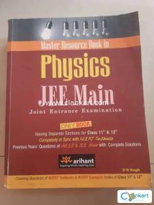 PHYSICS JEE MAINS MCQ's Arihant Publication