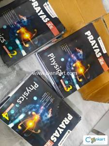 PW(PHYSICAL WALLAH) PRAYAS JEE BATCH 24 COMPLETE SET OF BOOKS#NOT USED
