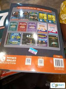 PW jee main pyqs book