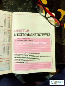 Pradeep's Fundamental physics vol 2