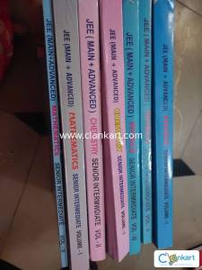 SR JEE(Main + Advanced) 2nd year books