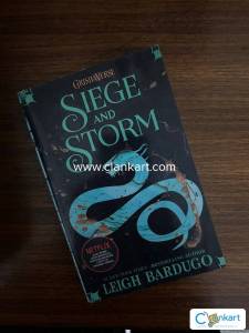 Seige and Storm- Leigh Bardugo