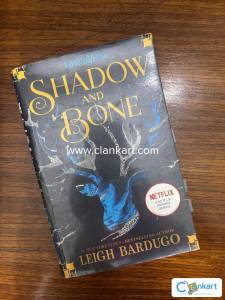 Shadow and Bone- Leigh Bardugo