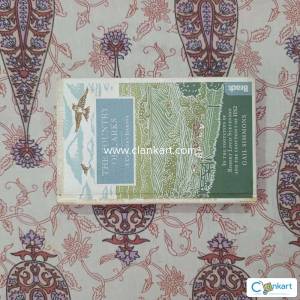 The Country of Larks: A Chiltern Journey by Gail Simmons