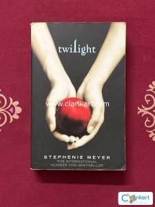 Twilight by Stephenie Meyer