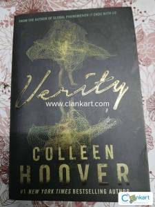 VERITY BY COLLEEN HOOVER (paper back)